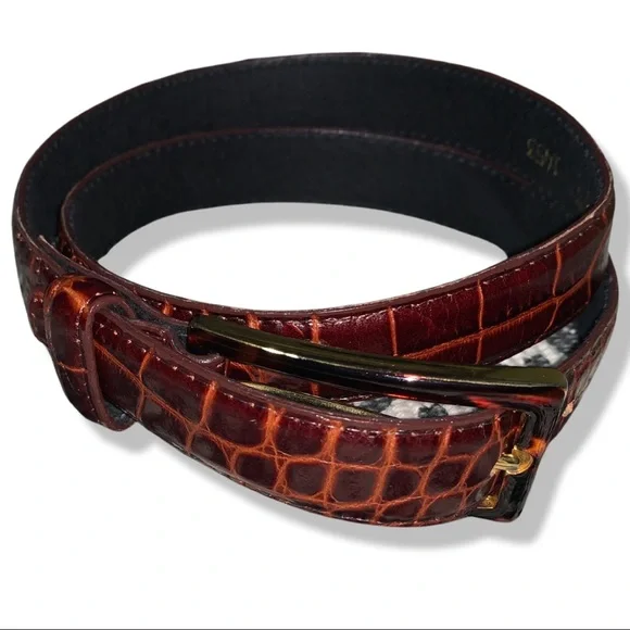 Sandy Duftler | Accessories | Womans Brick Red Gator Pattern  display picture 3